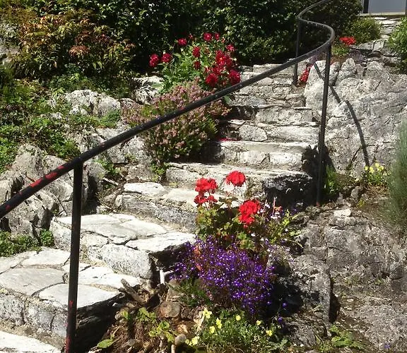 Rockcrest House 게스트하우스 4*